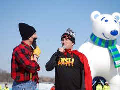 துருவக்கரடித் தோய்தல் (Polar Bear Plunge)